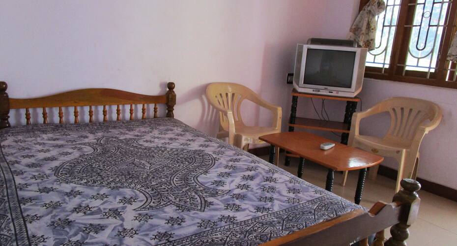 Wood House Resort, Valparai 4